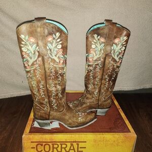 Deer Skull Floral Corral Boots size 7M brown multicolor